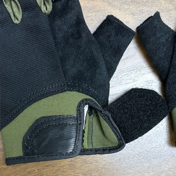 Atercel Black Green  Workout Gloves Exercise Weight Lifting Size XL (0343) - Picture 5 of 7
